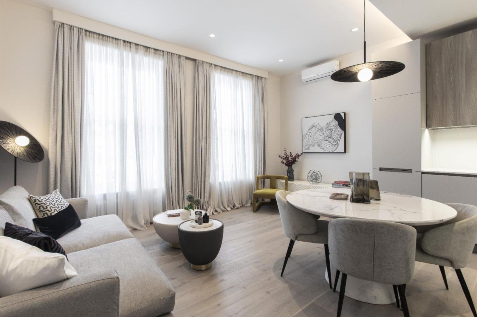Comfort 3 Bedroom In Notting Hill Apartment