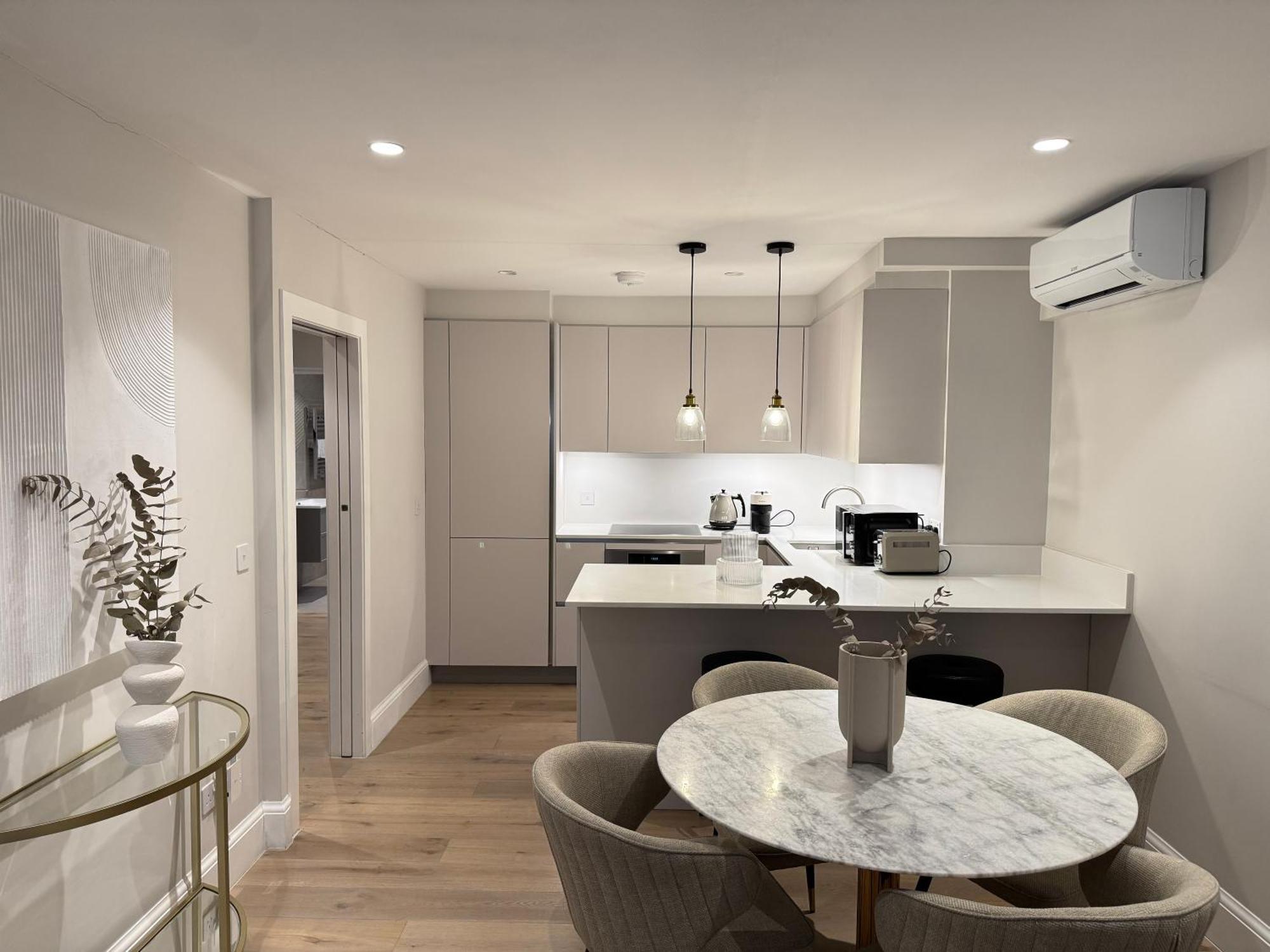 Comfort 3 Bedroom In Notting Hill Appartement